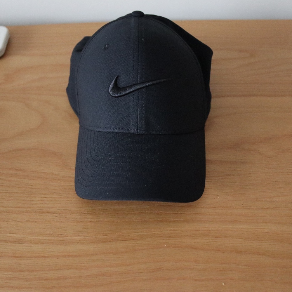 Mens Nike Mesh Soft Adjustable Hat Size L/XL